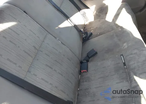 2010 Ford Focus Se z USA, uszkodzony, nr VIN 1FAHP3FN1AW253898